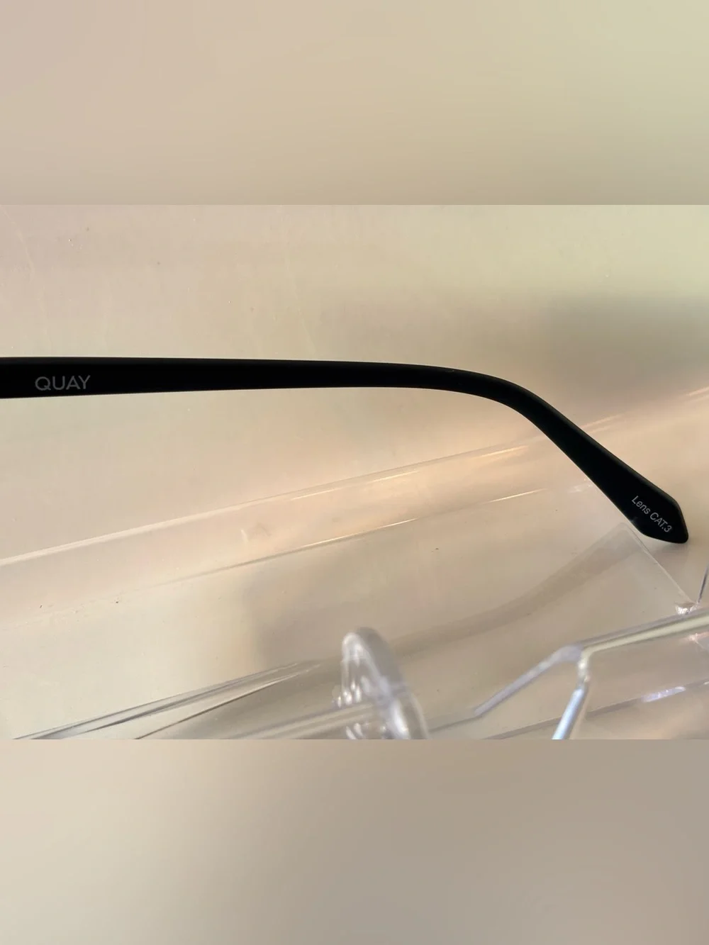 Quay Ever After 125 Cat Eye Sunglasses Black Plastic Frame Gray Polarized UV400